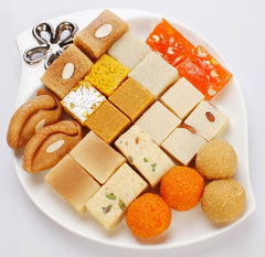 Bandhan Stone Rakhi With Assorted Sweets from Almond House