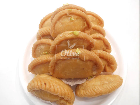 Dry Fruit Gujjia / Olive Mithai Shop